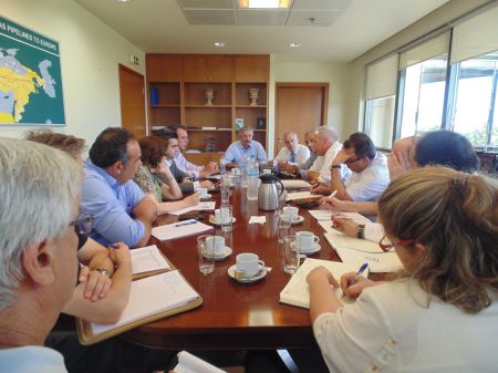 Μέσα στο 2014 θα ολοκληρωθούν οι συμβάσεις για την κτηματογράφηση