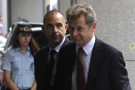 Ο Τόμσεν φεύγει, το ΔΝΤ μένει…