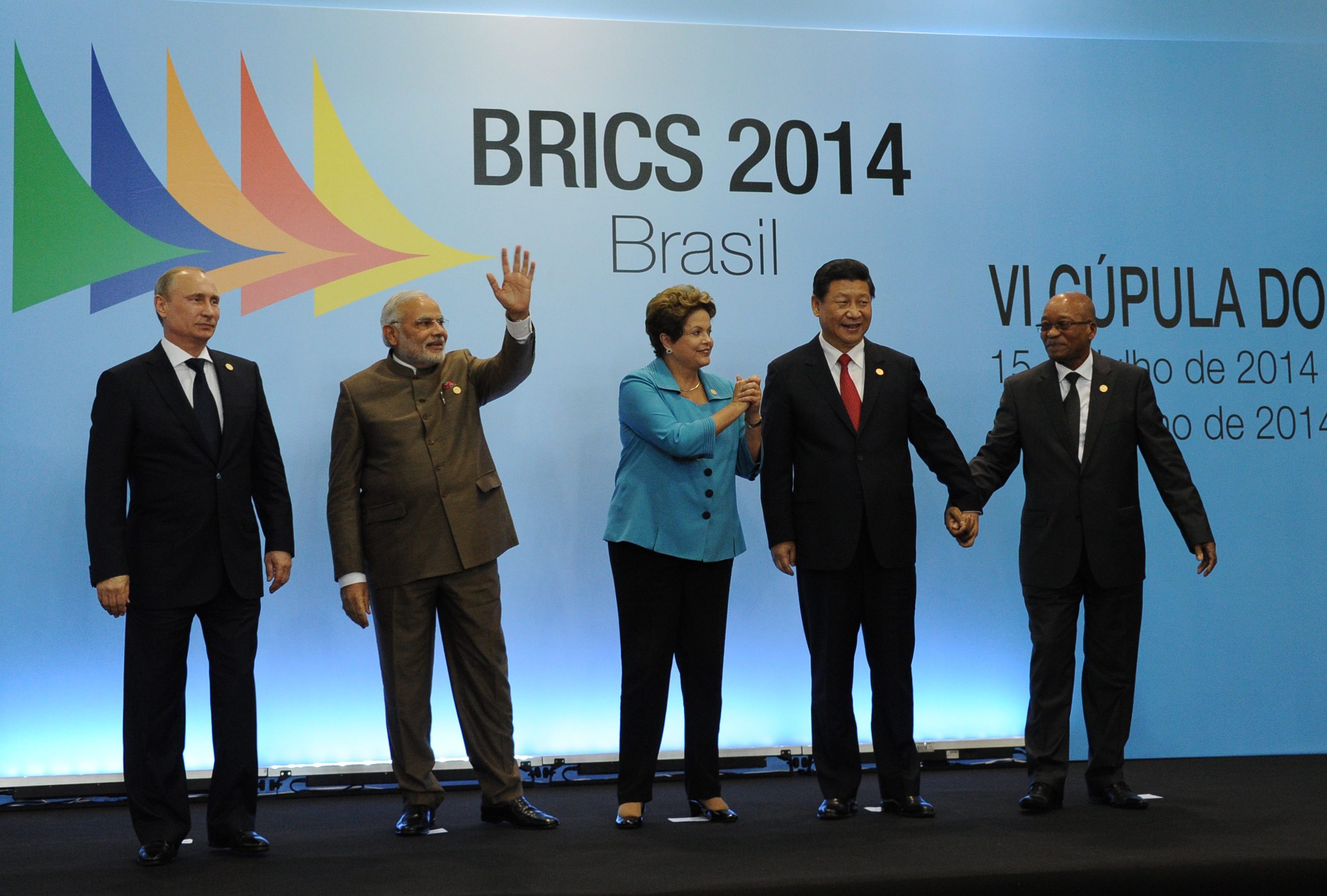 Νέα αναπτυξιακή τράπεζα και αποθεματικό ταμείο ιδρύουν οι BRICS
