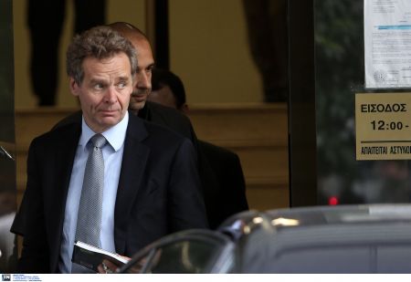 Στις 3 Σεπτεμβρίου το ραντεβού της κυβέρνησης με την τρόικα στο Παρίσι