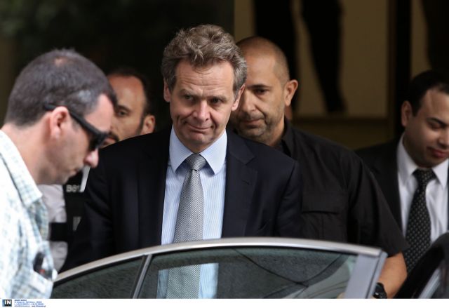 Troika shoots down Greek proposals for debt settlement