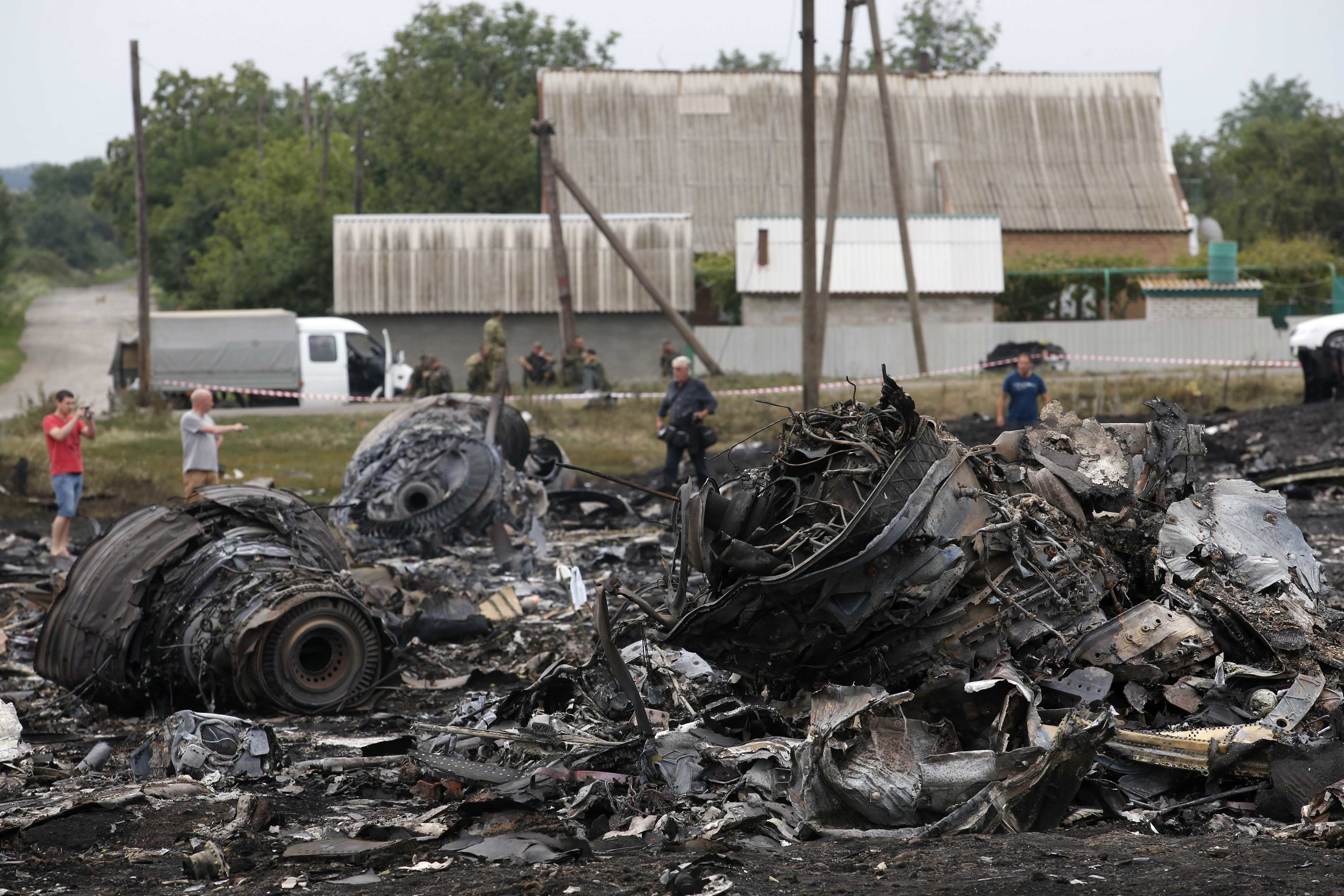 Αναπάντητα ερωτήματα για την κατάρριψη του Boeing στην Ουκρανία ταλανίζουν τη διεθνή κοινότητα