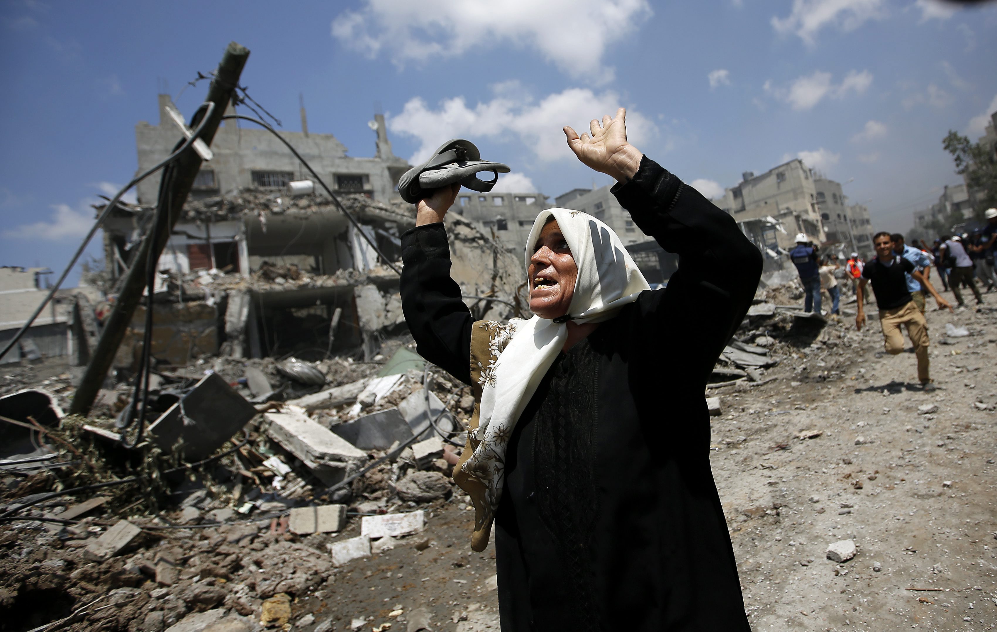Εντείνει τις επιχειρήσεις του στη Γάζα ο ισραηλινός στρατός