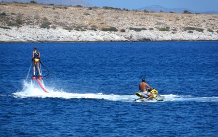 Σκοτώθηκε 10 χρονο παιδί ενώ έκανε θαλάσσιο σπορ στη Μύκονο
