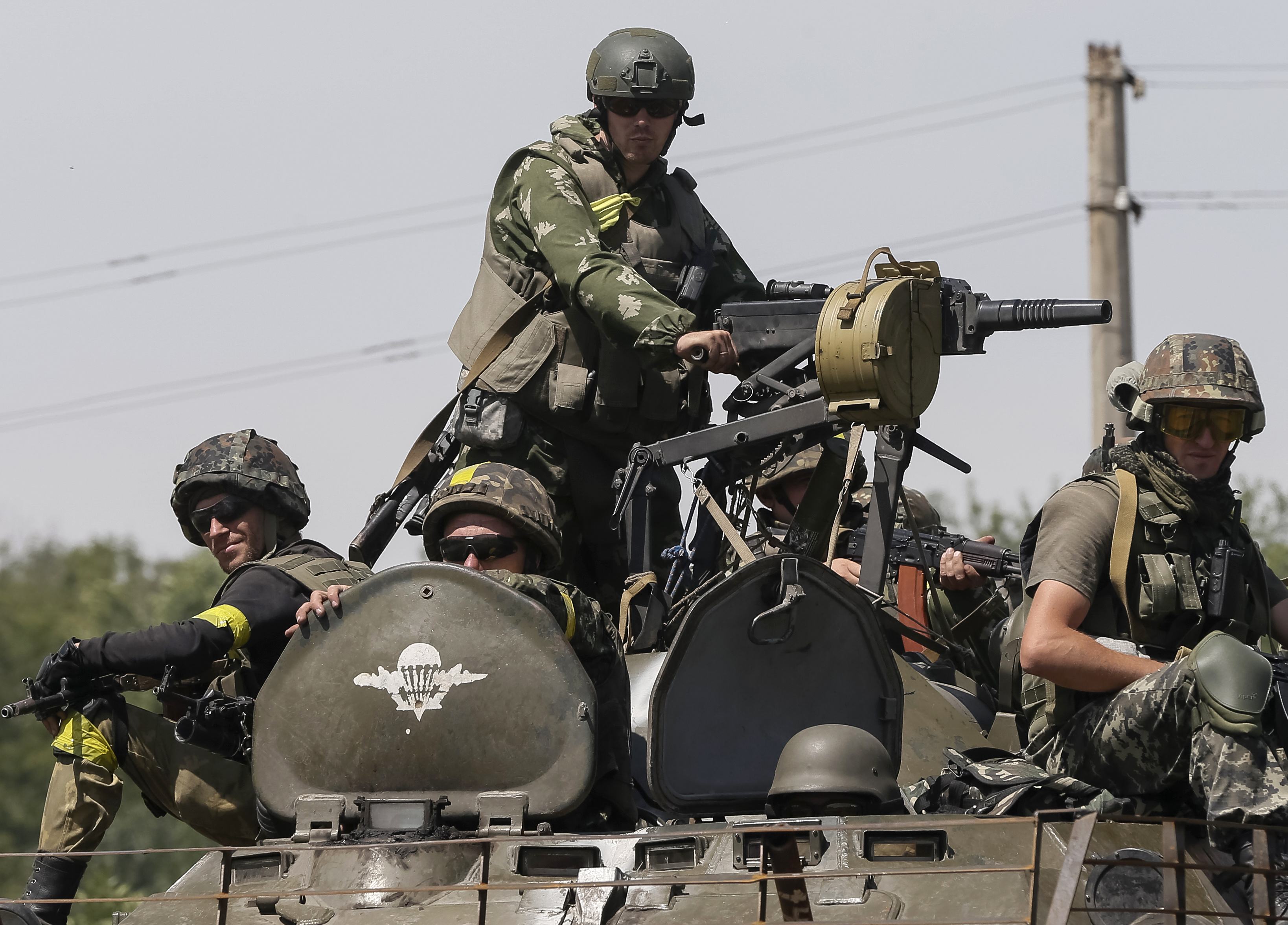 Νέα ένταση στην Ουκρανία – Ρώσοι στρατιώτες αναπτύσσονται στα σύνορα