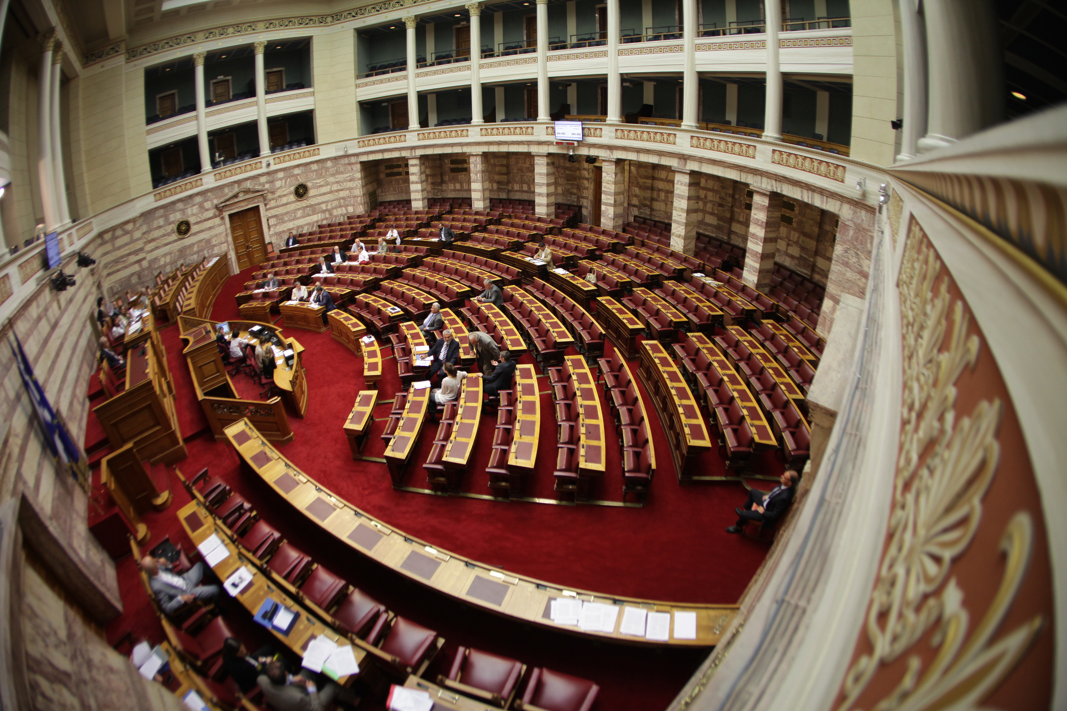 Προς ολοκληρωτική κατάργηση των φόρων υπέρ τρίτων