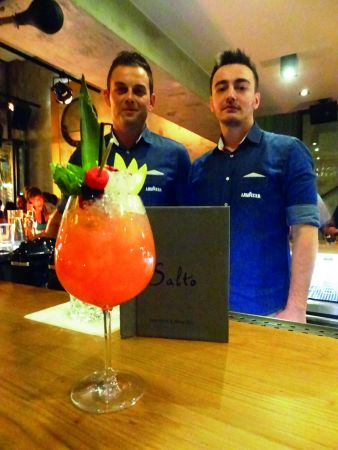 Εδώ Θεσσαλονίκη: Κοκτέιλ με υπογραφή