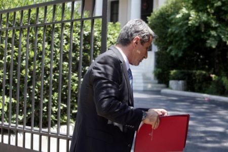 Σύσκεψη στο Μαξίμου για τα προβλήματα πανεπιστημίων και ΤΕΙ