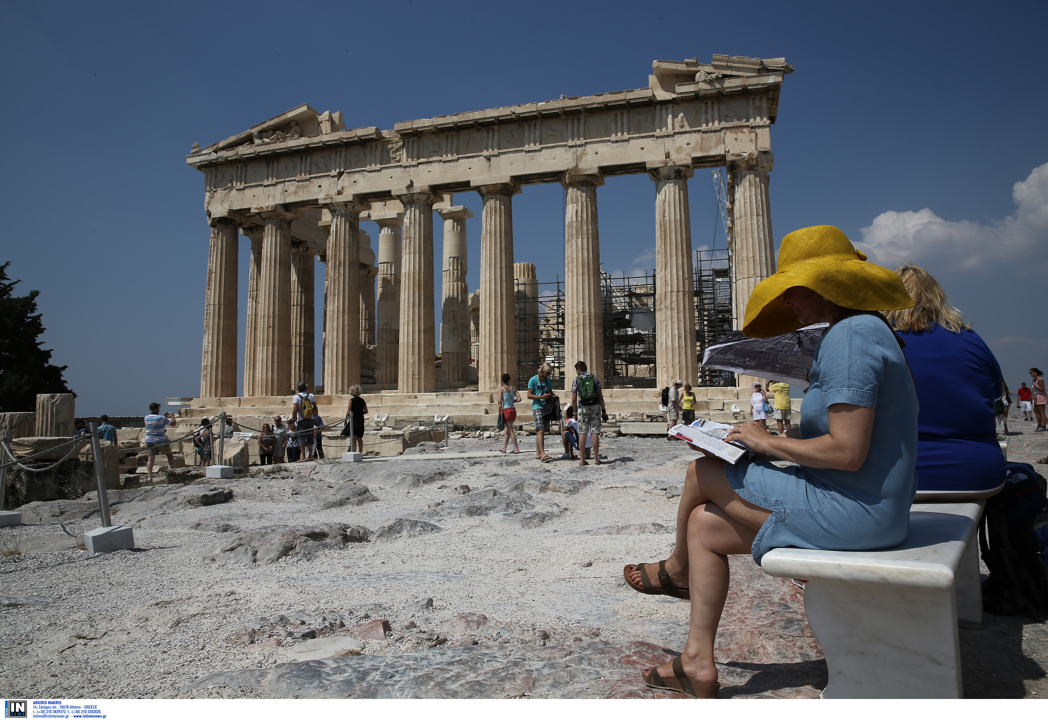 EET: Ο τουρισμός μπορεί να γίνει η βαριά βιομηχανία της Ελλάδας