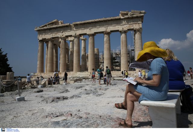 Κορυφαίος προορισμός και για τους Γάλλους εφέτος η Ελλάδα