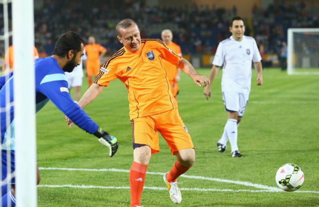 Τουρκία, μόνη, ψάχνει συμμάχους