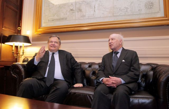 Βενιζέλος: Αποφασισμένη η κυβέρνηση για την ονομασία της πΓΔΜ