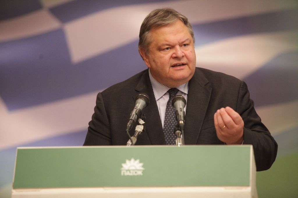 Bενιζέλος: Αποτρόπαια πράξη βαρβαρότητας η εκτέλεση του δημοσιογράφου στο Ιρακ