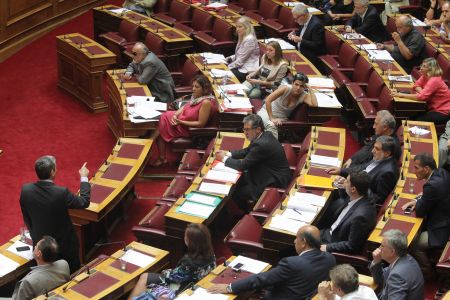 Καβγάς για την Αργεντινή μεταξύ κυβέρνησης και ΣΥΡΙΖΑ