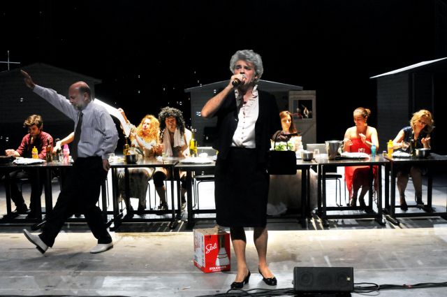 Το αίμα νερό δεν γίνεται