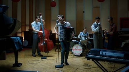 Ταπεινός, καταφρονημένος, διάσημος