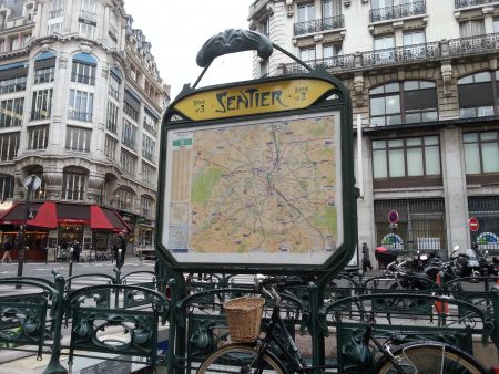 Νέα νομοθεσία για τη δημόσια ασφάλεια θα προωθήσει η Γαλλία