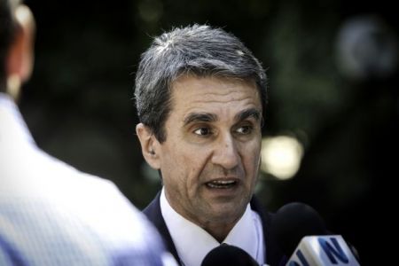 Minister of Education vows to expel “eternal students” in September