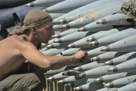 Το διπλό εμπάργκο αναστατώνει την Ευρώπη