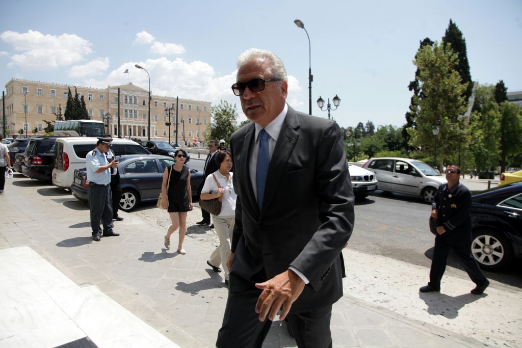 Yπουργείο Αμυνας: Ιδρυση εδρών ΑΕΙ για στρατηγικές σπουδές