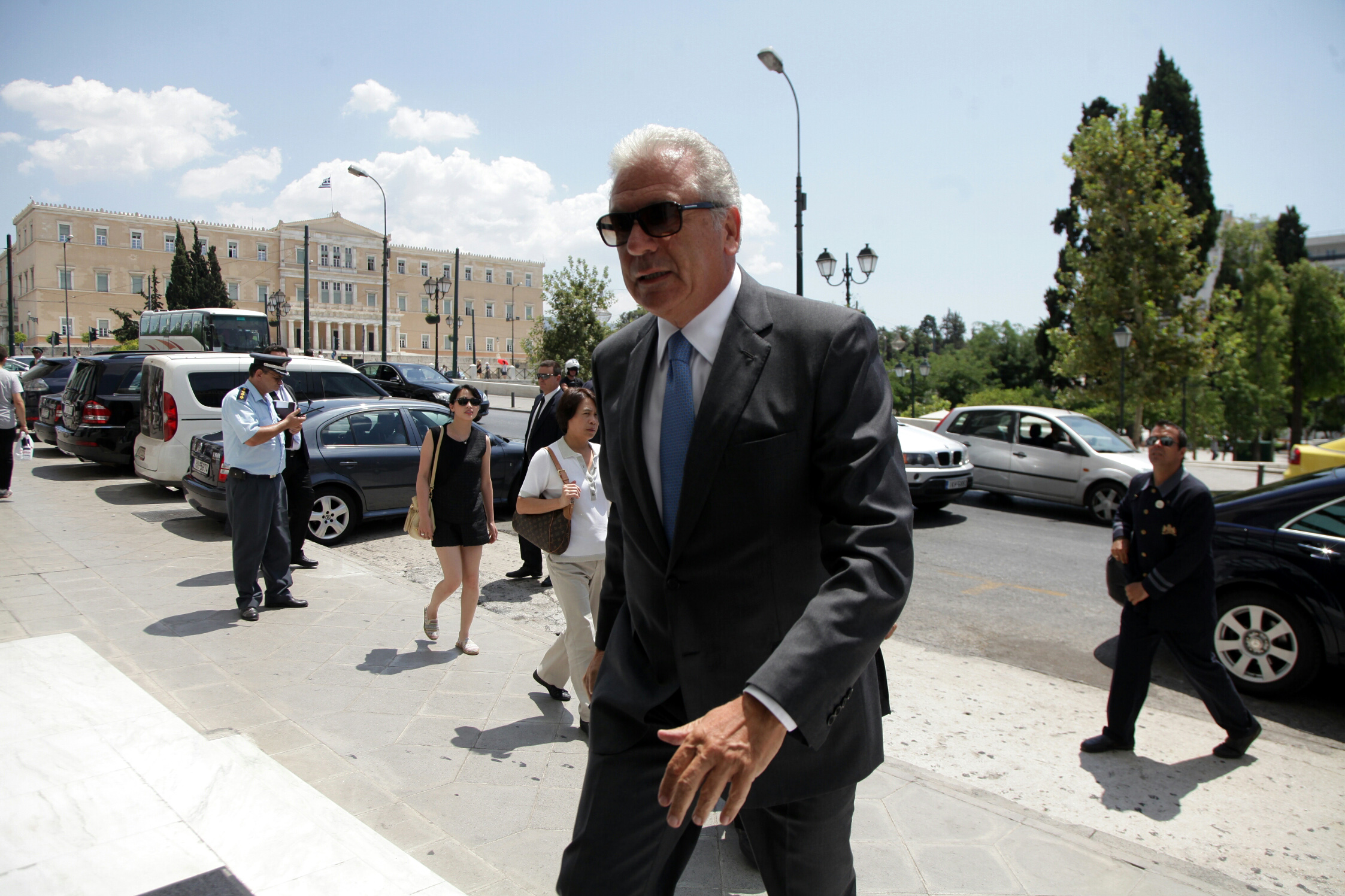 Yπουργείο Αμυνας: Ιδρυση εδρών ΑΕΙ για στρατηγικές σπουδές