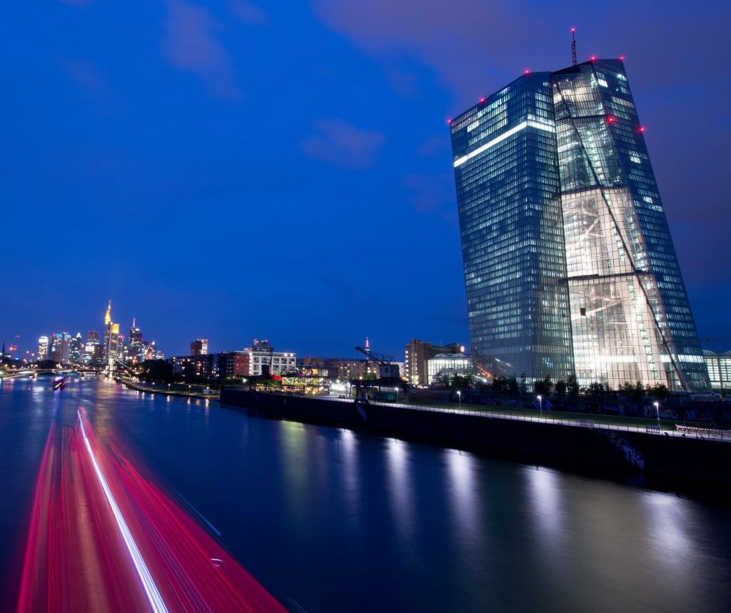 Μειώνεται η εξάρτηση των ελληνικών τραπεζών από την ΕΚΤ