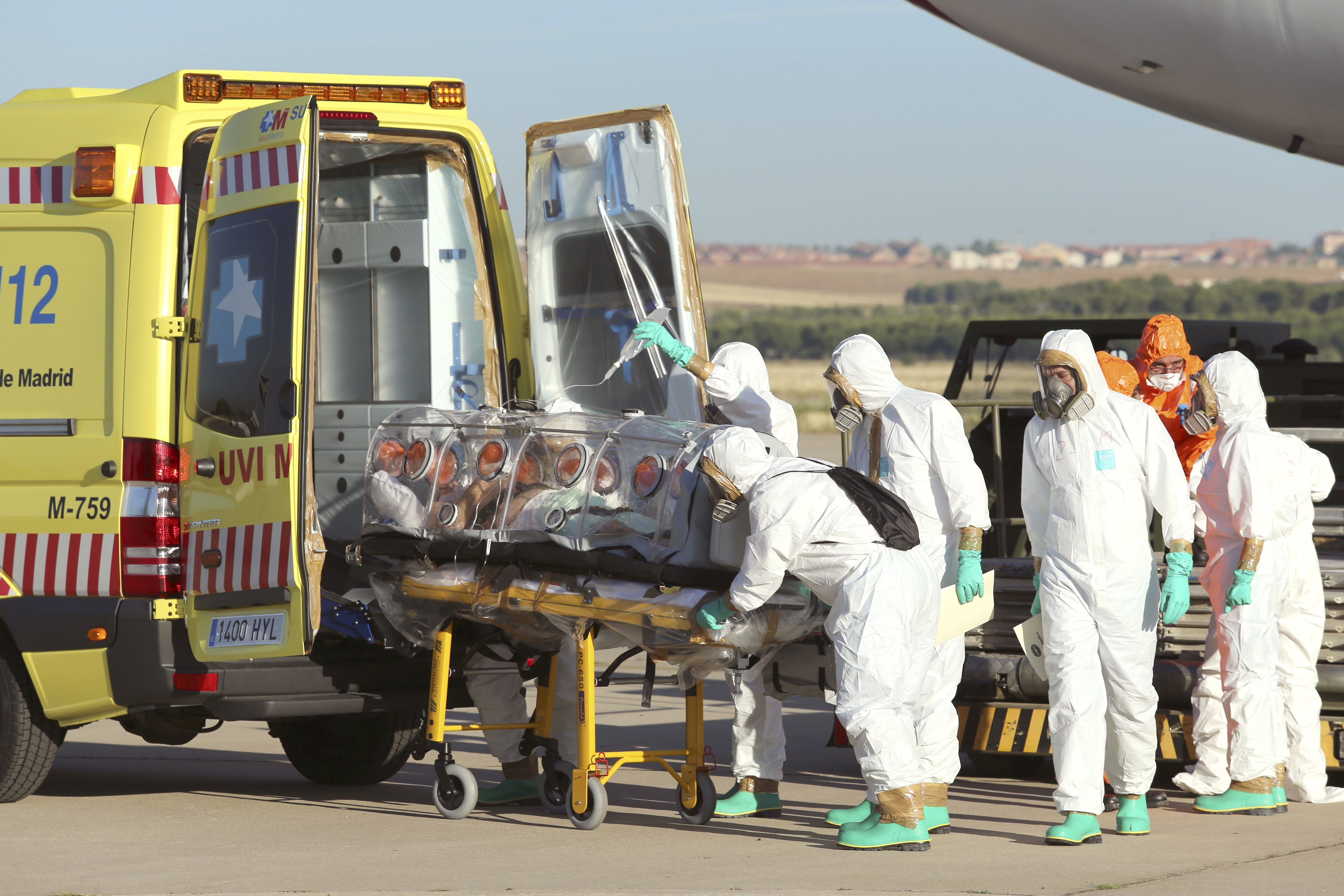 ΗΠΑ: Επρεπε να ήμασταν πιο αυστηροί με το 1ο κρούσμα Έμπολα
