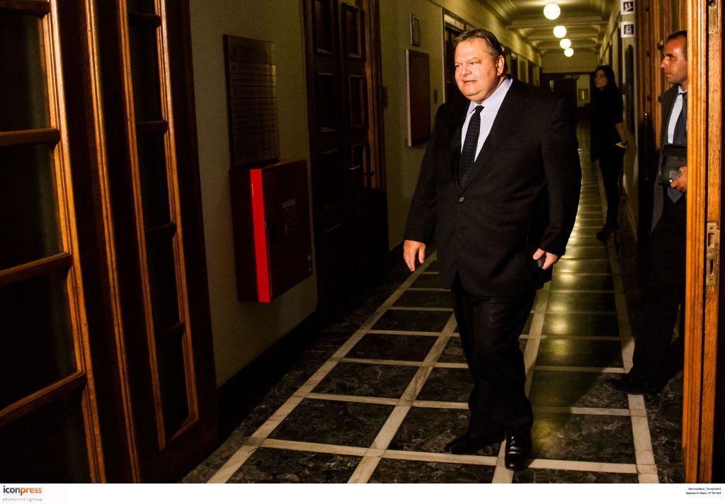 Βενιζέλος: Αποκλιμάκωση της έντασης στις σχέσεις Δύσης – Ρωσίας