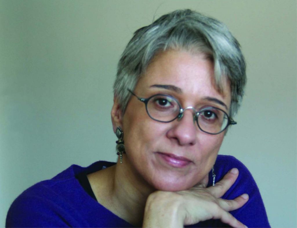 Βιβλίο – αφήγημα για τη μεταπολίτευση από την Αγγέλα Καστρινάκη