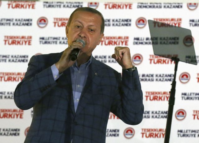 Προτροπές Ερντογάν στο ΑΚΡ για αναθεώρηση του Συντάγματος