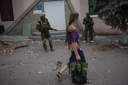 Ουκρανία: Συμφωνία για ανθρωπιστική βοήθεια υπό τον Ερυθρό Σταυρό