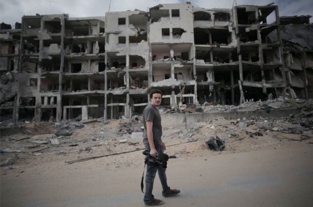 Ιταλός δημοσιογράφος σκοτώθηκε από έκρηξη ισραηλινής βόμβας στη Γάζα