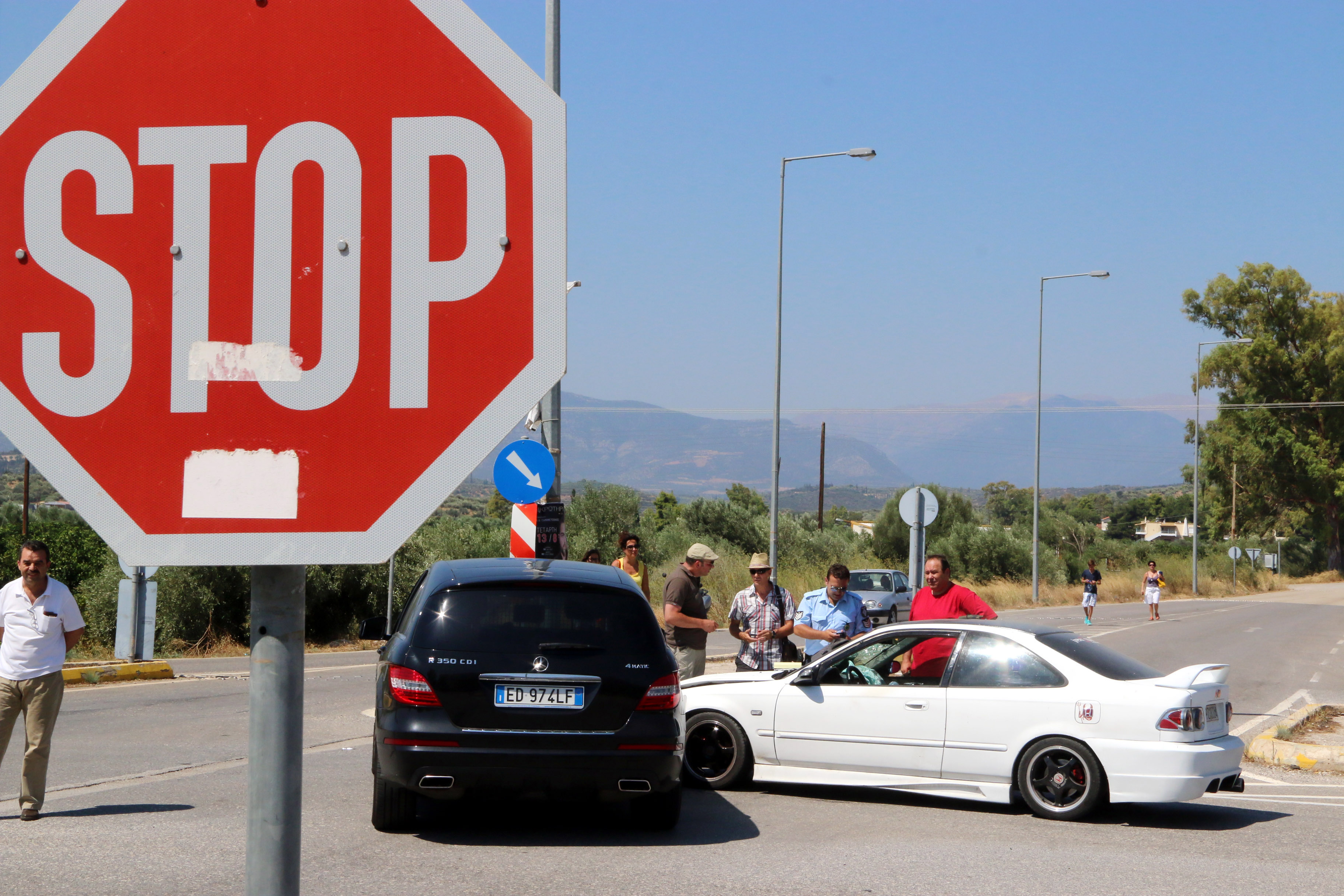 Αττική: 21 νεκροί και εκατοντάδες τραυματίες από τροχαία τον Αύγουστο