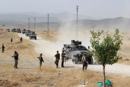 Τρεις νεκροί σε οδομαχίες ισλαμιστών και PKK στη νοτιοανατολική Τουρκία