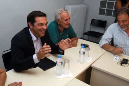 Αλ. Τσίπρας: «Υπεύθυνοι Σαμαράς και Βενιζέλος για το εμπάργκο της Ρωσίας»