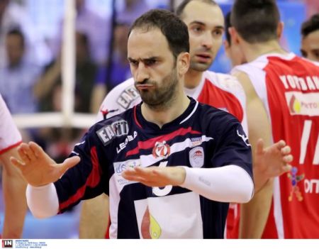 Βόλεϊ: Επέστρεψε στον Ολυμπιακό ο Γιώργος Στεφάνου