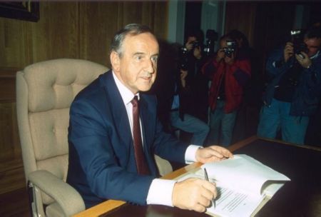 Πέθανε o Αλμπερτ Ρέινολντς πρώην πρωθυπουργός της Ιρλανδίας