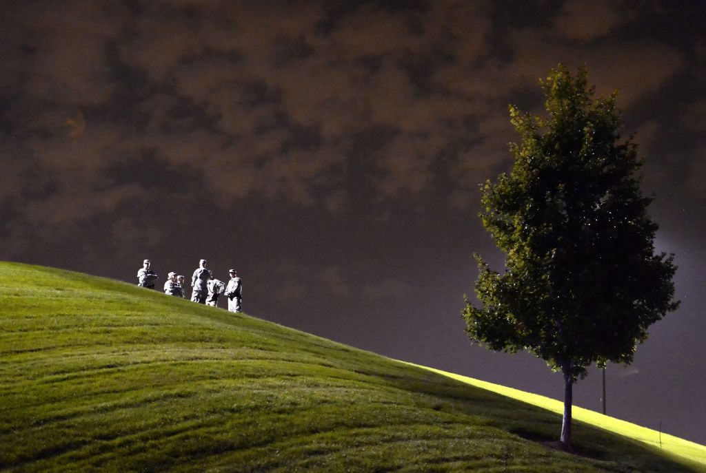 Φέργκιουσον: Χωρίς εντάσεις η νύχτα – Αποσύρεται η Εθνοφρουρά