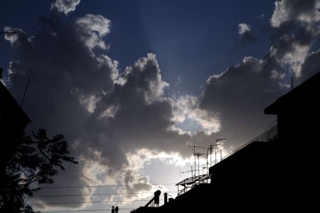 Βροχές και καταιγίδες από το πρωί της Παρασκευής