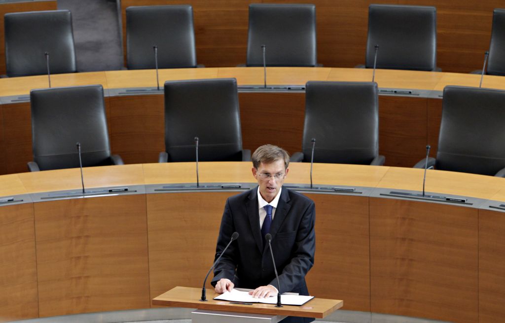 Σλοβενία: Το Κοινοβούλιο ενέκρινε τον διορισμό του νέου πρωθυπουργού