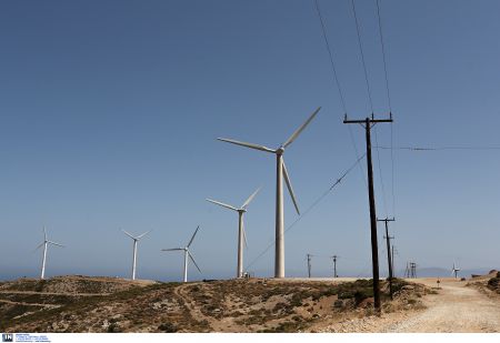 ΑΙΟΛΙΚΑ ΠΑΡΚΑ ΣΤΗΝ ΝΟΤΙΑ ΕΥΒΟΙΑ