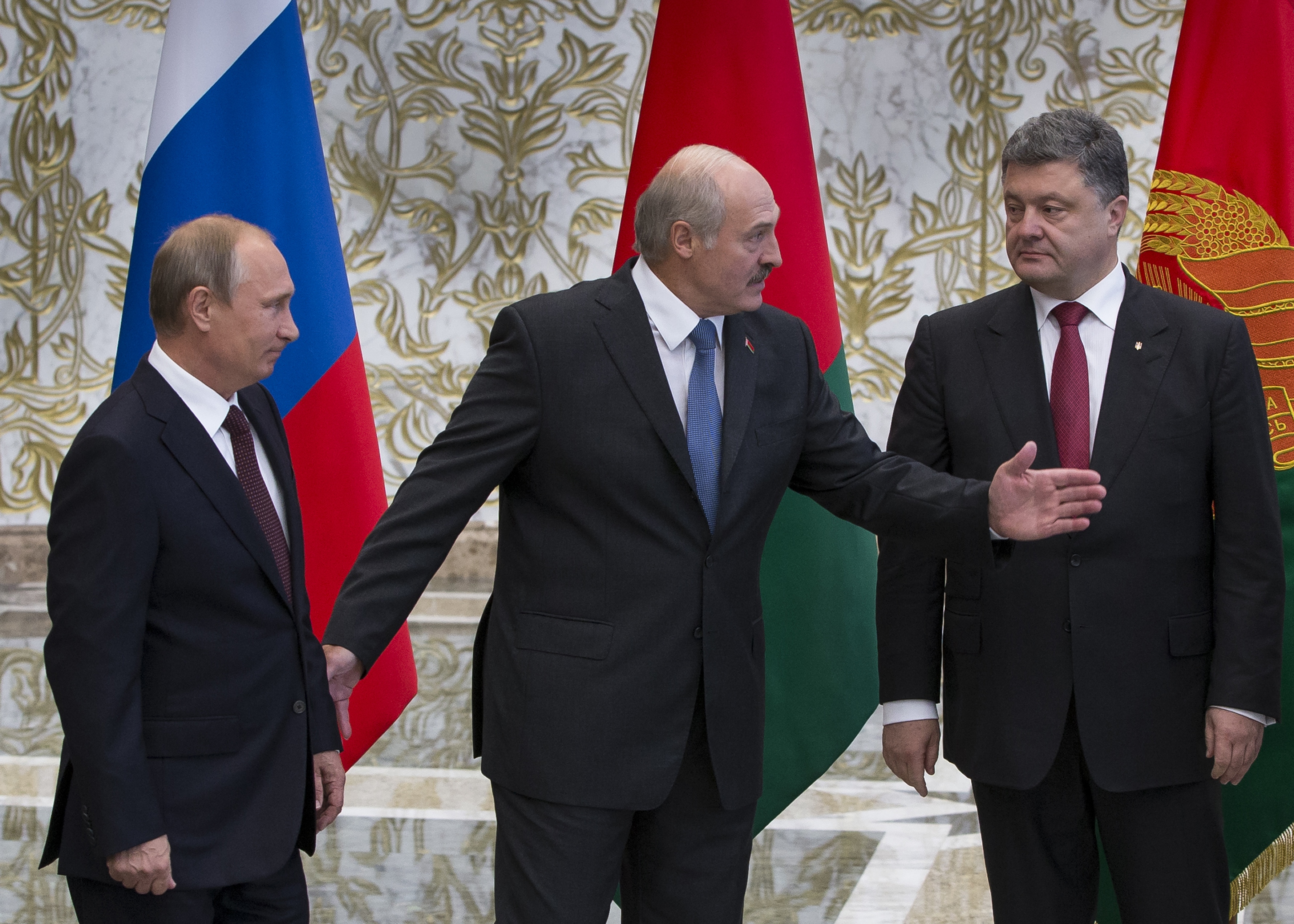 Πούτιν – Ποροσένκο: Δύσκολες συνομιλίες για την ουκρανική κρίση