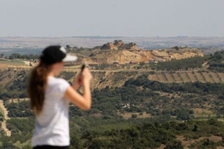 Κάθε βήμα στην Αμφίπολη είναι μια πατημασιά πάνω σε γη-μνήμη