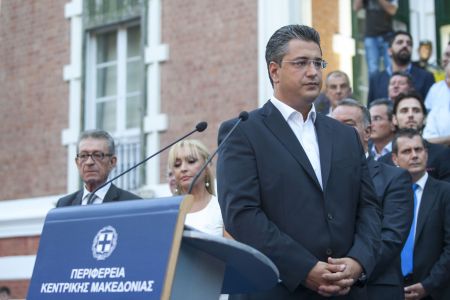 Κατέθεσε την υποψηφιότητά του για την ηγεσία της ΝΔ ο Τζιτζικώστας