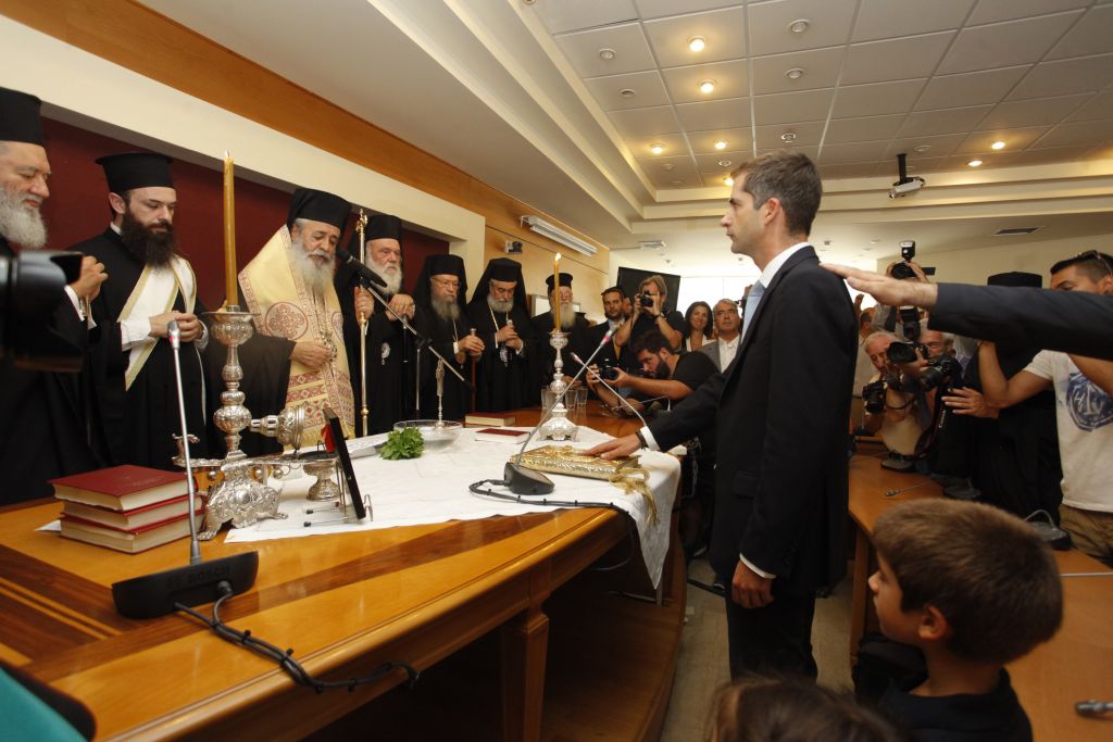 Ο Κώστας Μπακογιάννης «απέλυσε» τον αντιπεριφερειάρχη του