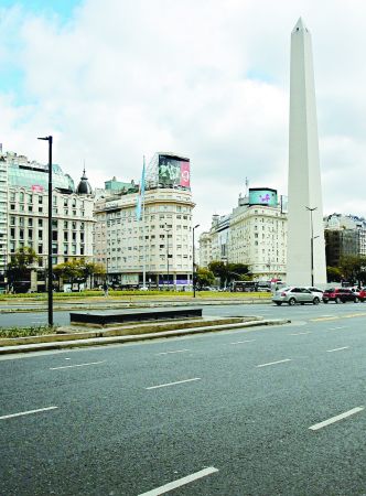 πρόσωπα & νούμερα