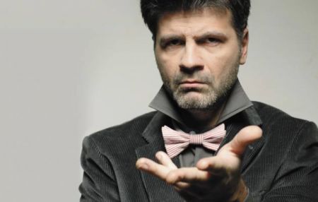 Ο Φοίβος Δεληβοριάς «Αυτοπροσώπως» στον Νίκο Θρασυβούλου