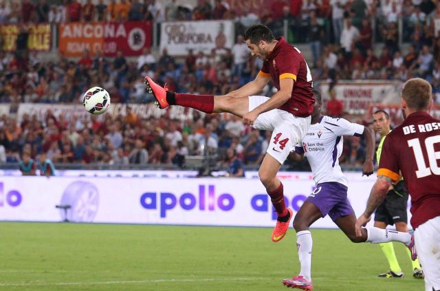 Στους καλύτερους αμυντικούς της Ευρώπης ο Μανωλάς