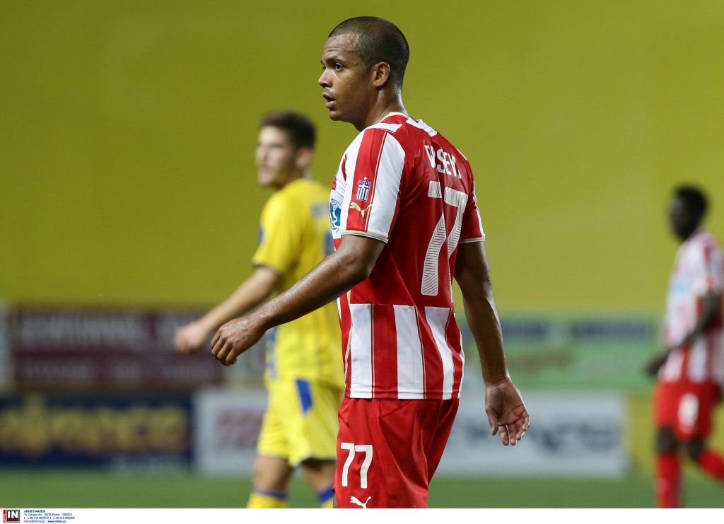 Ολυμπιακός: Εκτός Champions League Ντοσεβί, Γκαζαριάν, Φορτούνης, Ολαϊτάν