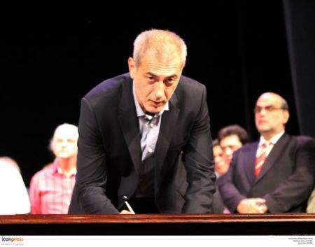 Οι άποροι δημότες του Πειραιά απαλλάσσονται από δημοτικά τέλη